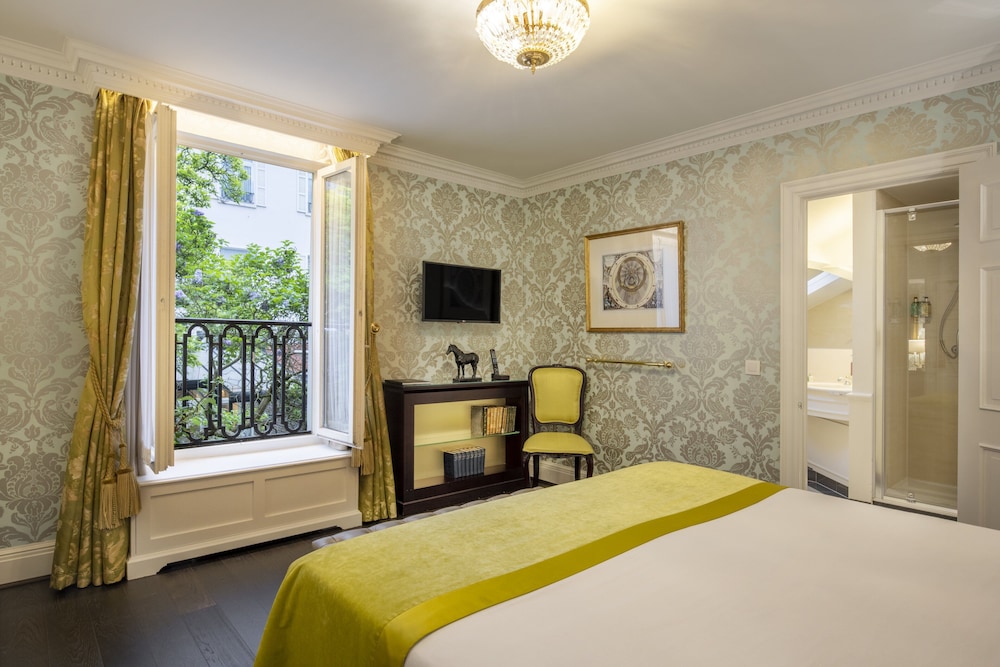 Standard Room, 1 Queen Bed - Photo 11