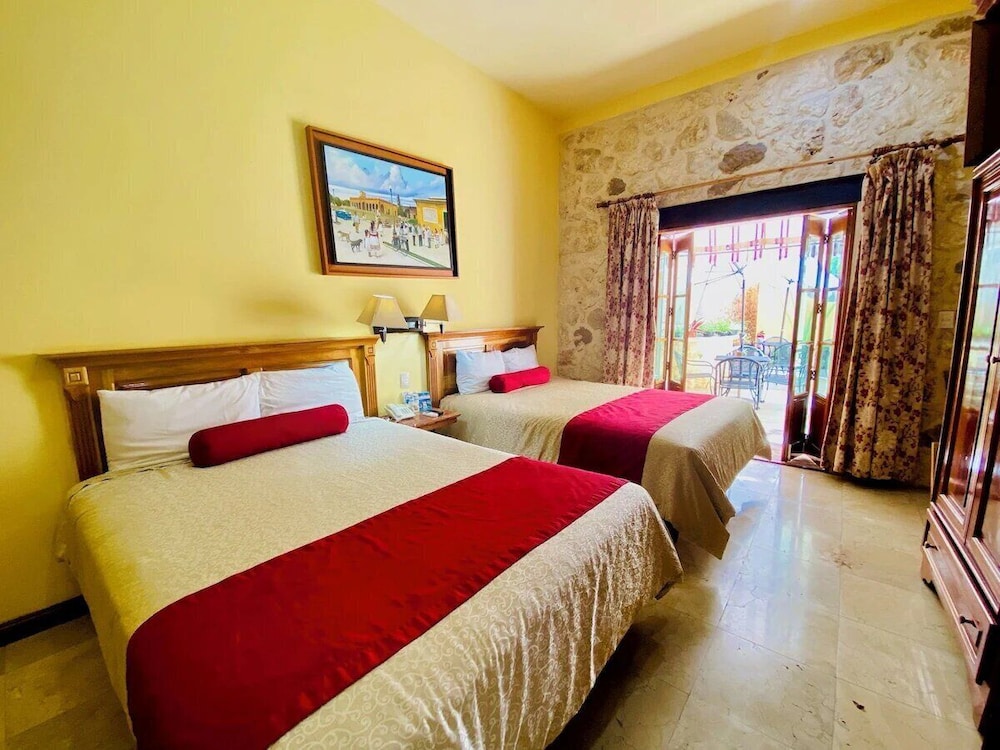 Family Suite, Balcony, City View