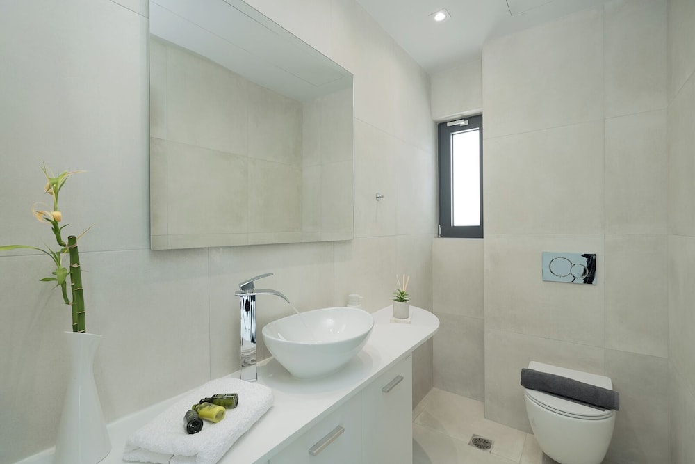 Luxury Suite photo 3