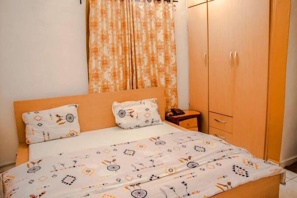 Deluxe Room, Balcony, City View