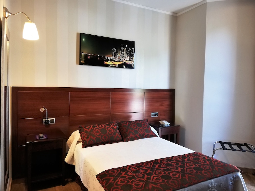 Habitación Doble o con Dos Camas