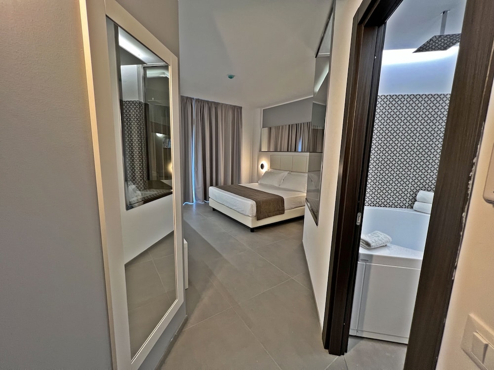 Suite, Sea View (3 people) - Photo 2