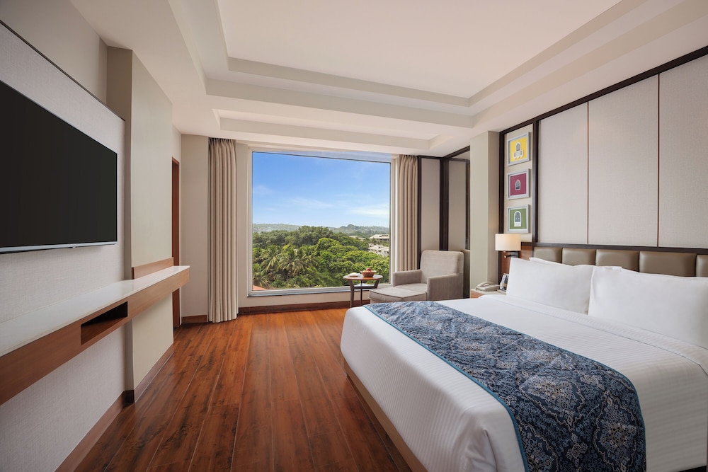 Deluxe Room, 1 Queen Bed