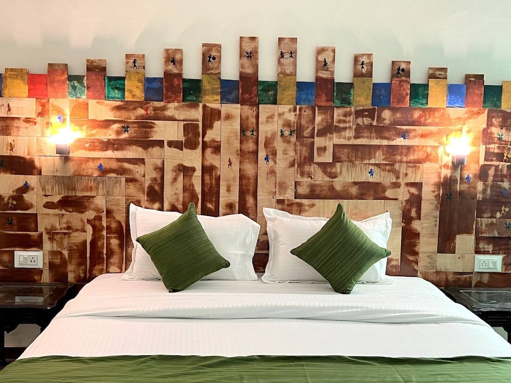 Super Deluxe Room - Photo 10