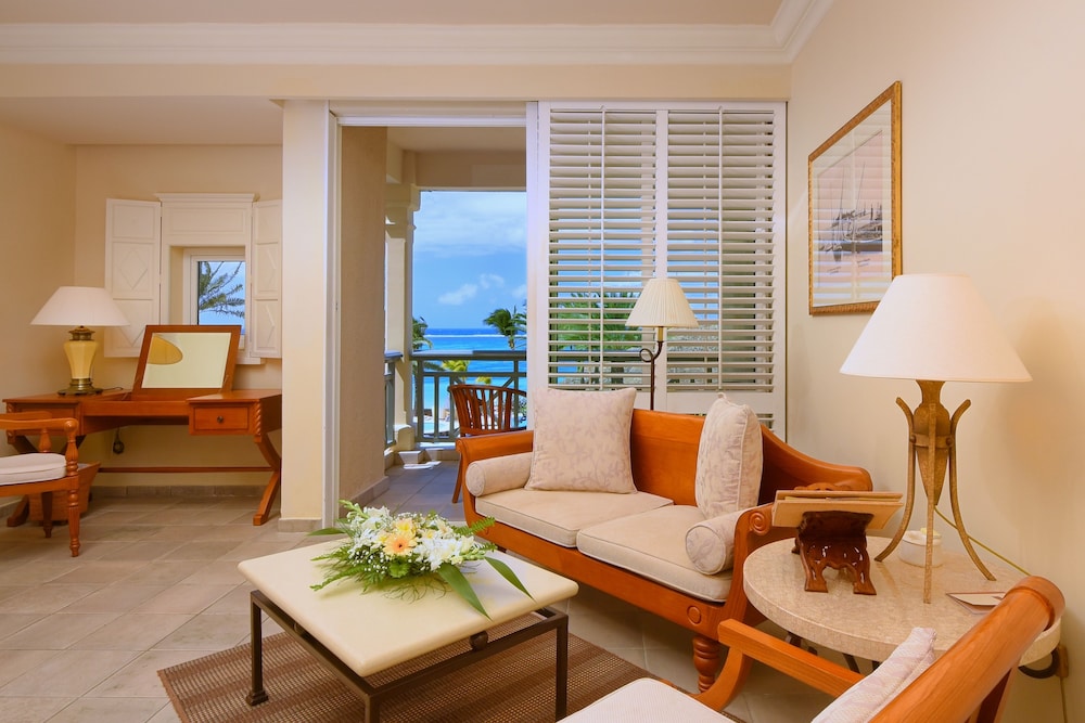 Room, Oceanfront (Colonial) - Photo 3