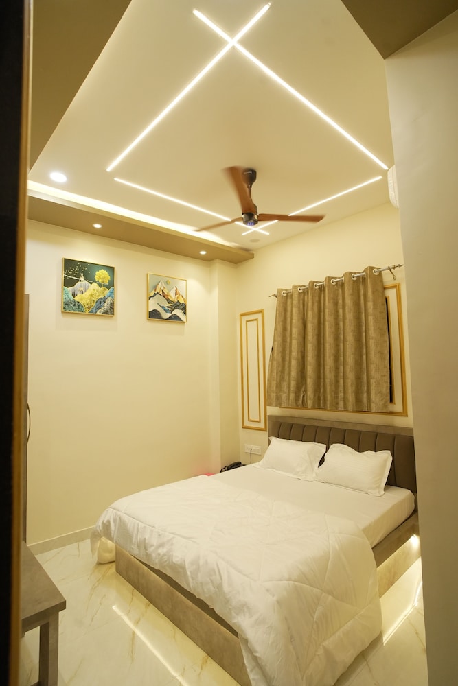 Luxury Room, City View photo 1