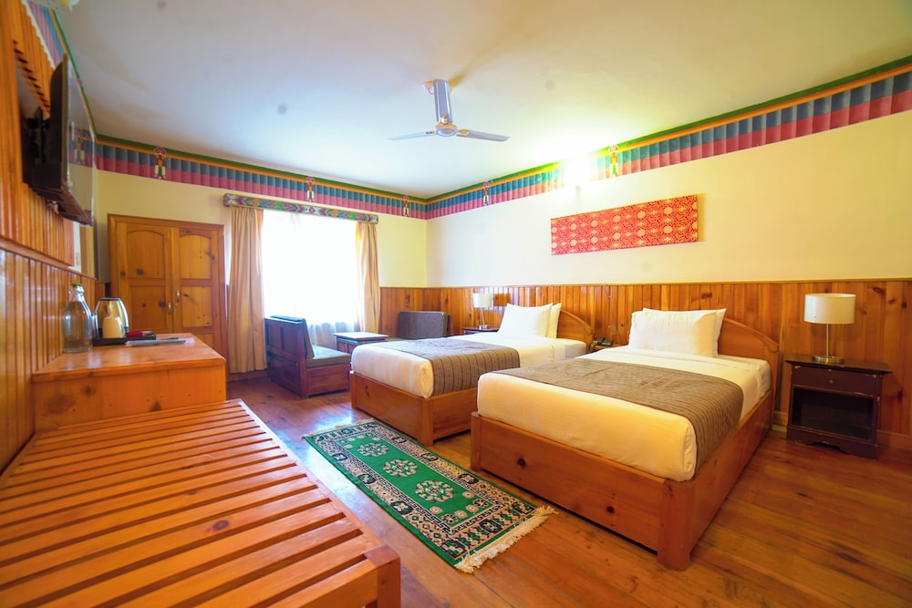 Superior Double or Twin Room photo 2