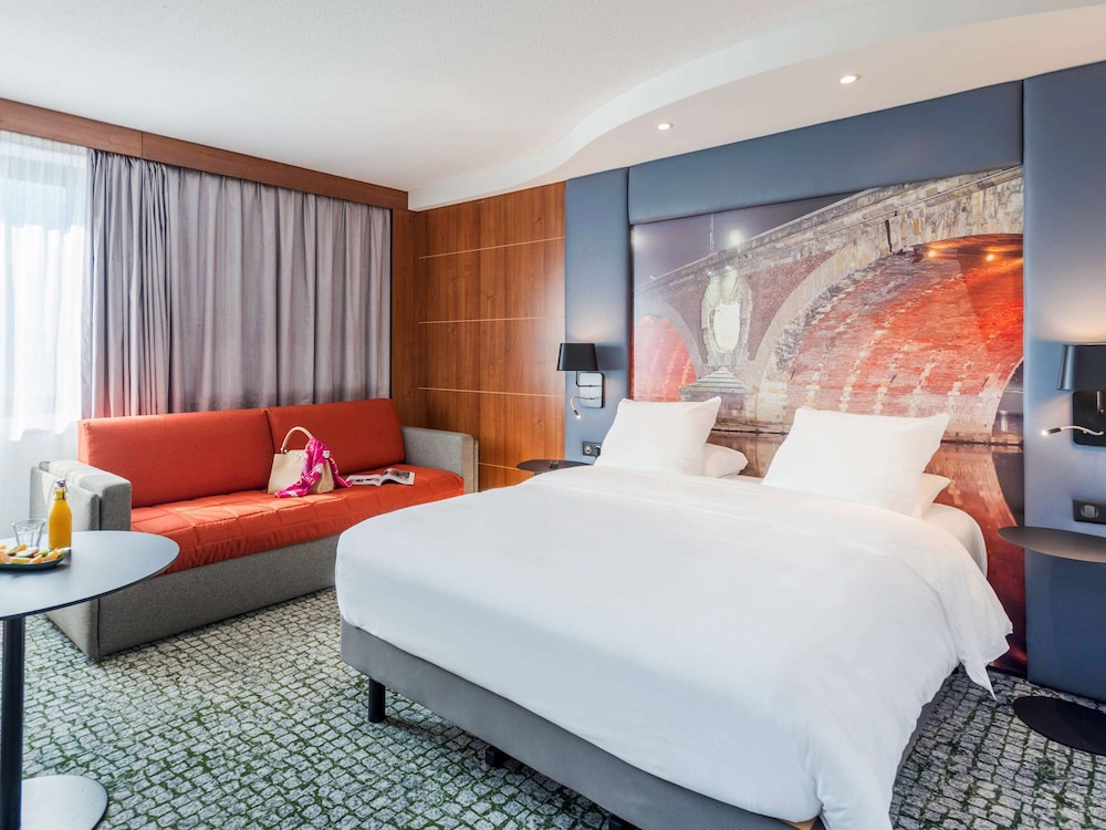Family Room, 1 Double Bed with Sofa bed photo 2