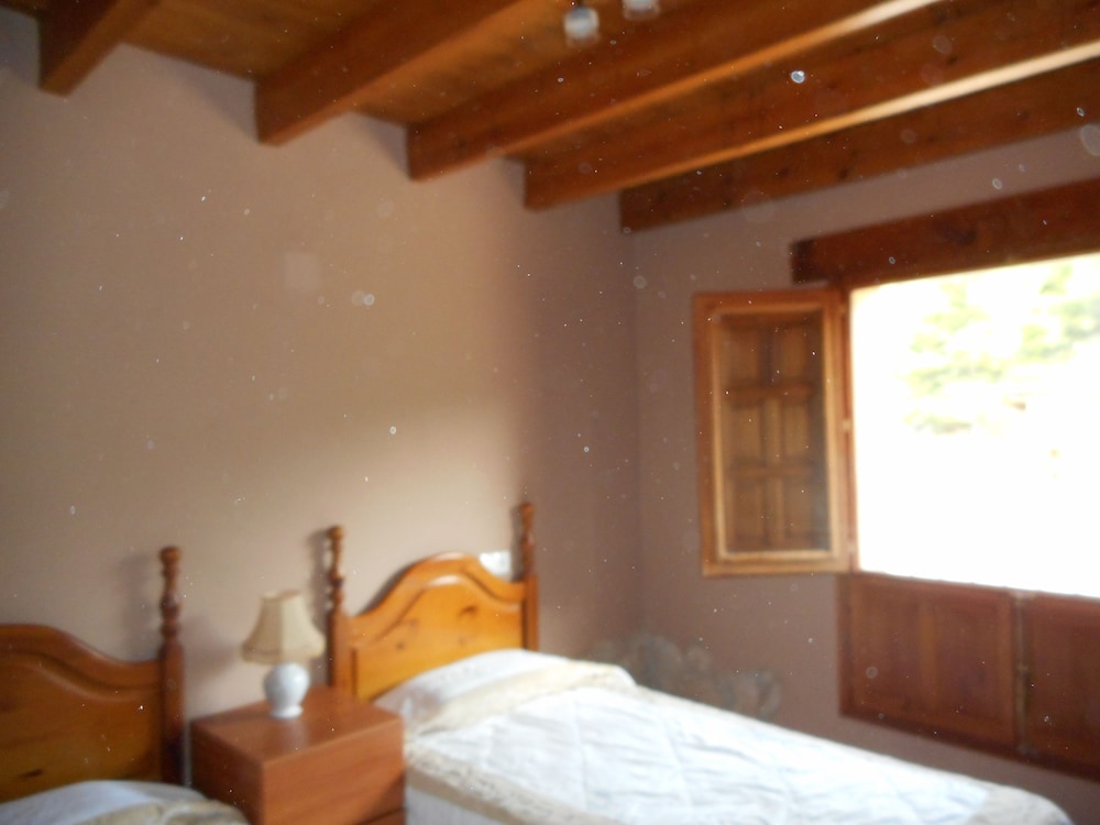 Panoramic Double Room, Multiple Beds, Mountain View photo 3