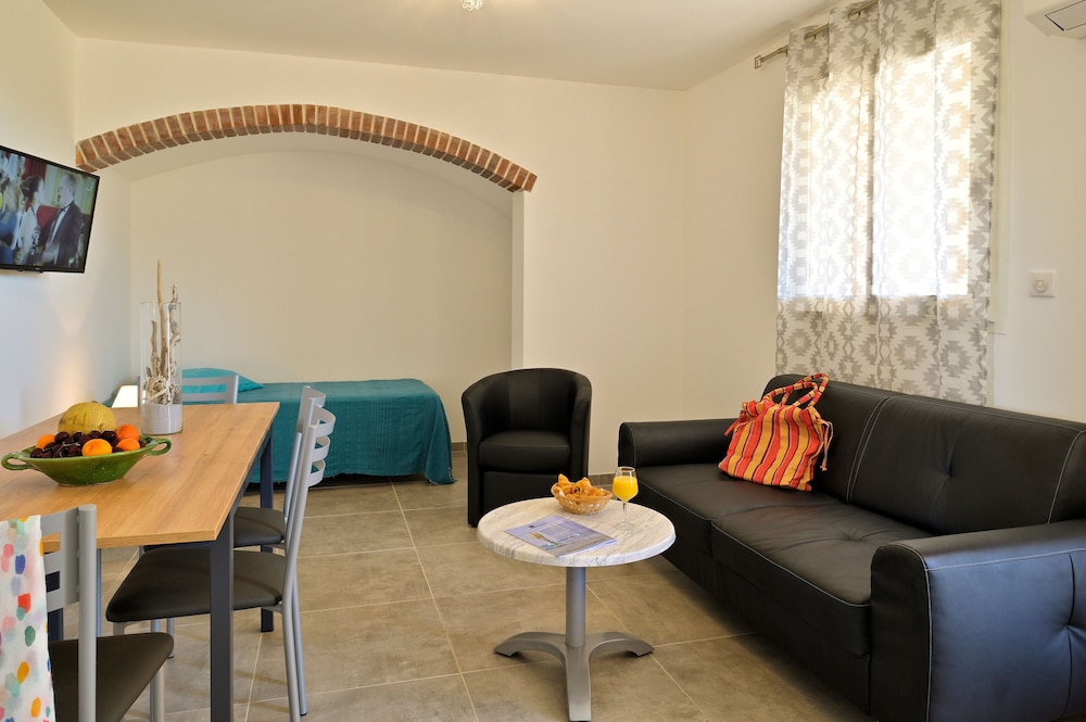 Apartment, Ensuite (T2 - 3 personnes - RDC) photo 1
