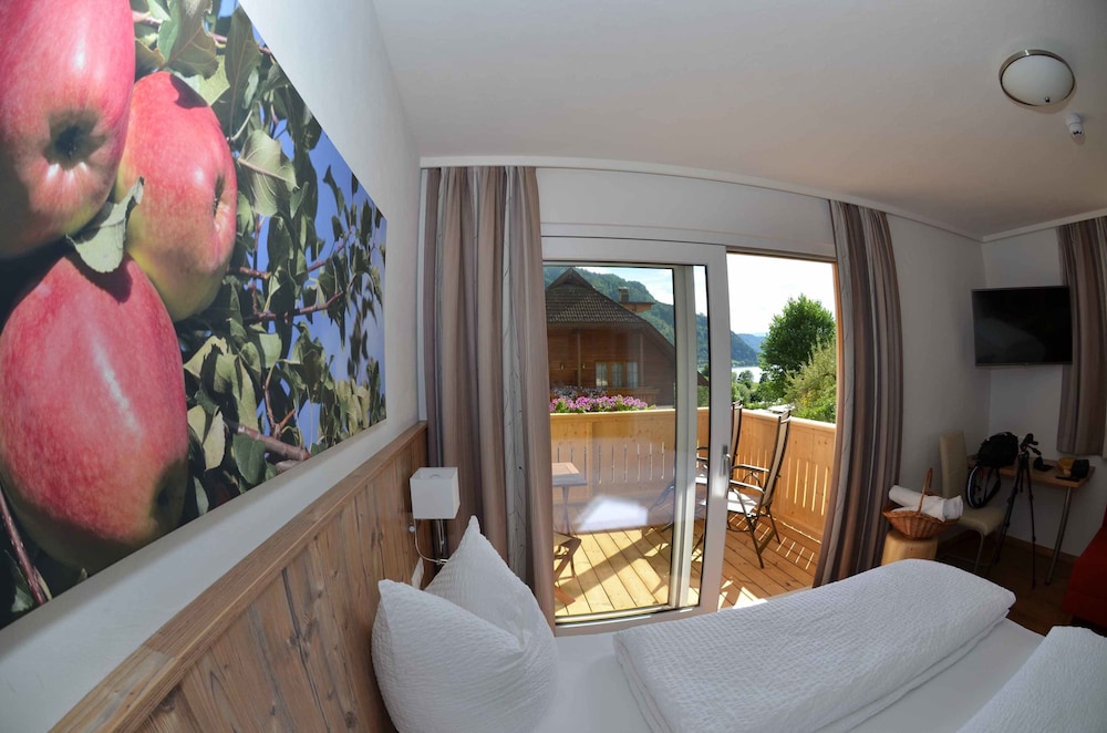 Suite photo 1