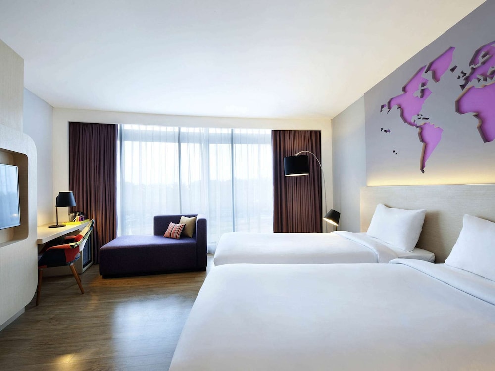Deluxe Room, 2 Twin Beds photo 3