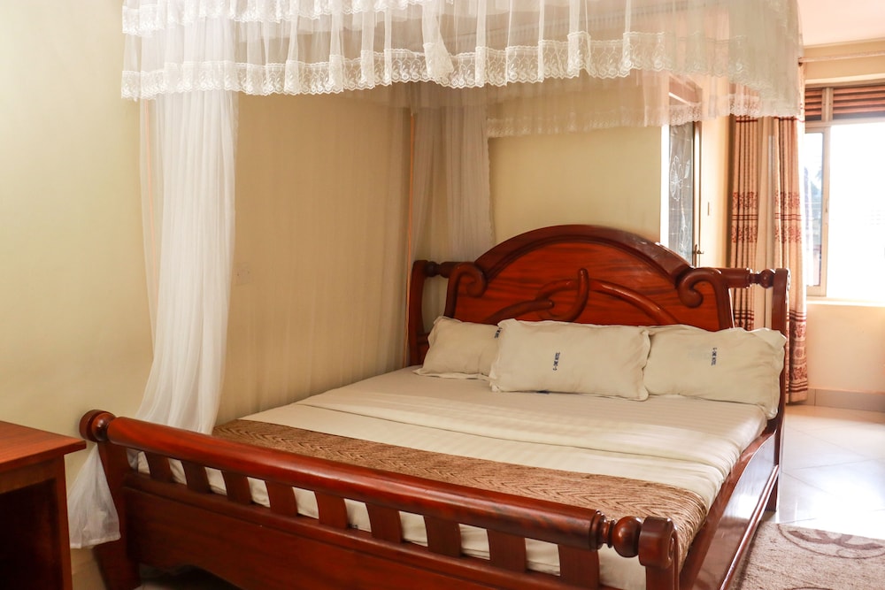 Deluxe Room, 1 Queen Bed