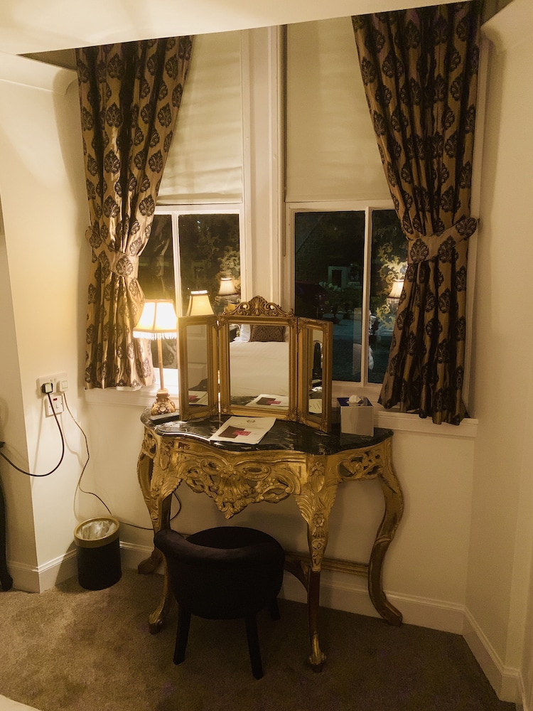 Superior Double Room, Ensuite - Photo 5