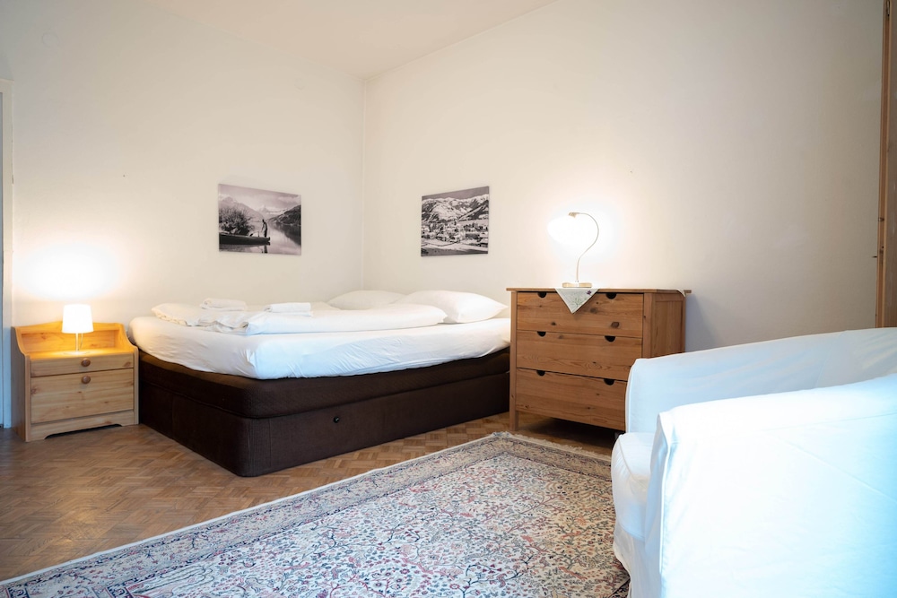 Deluxe Apartment, City View photo 2