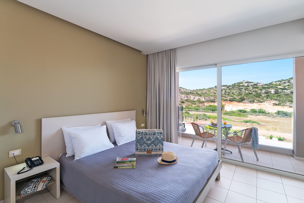 Superior Double or Twin Room, Garden View