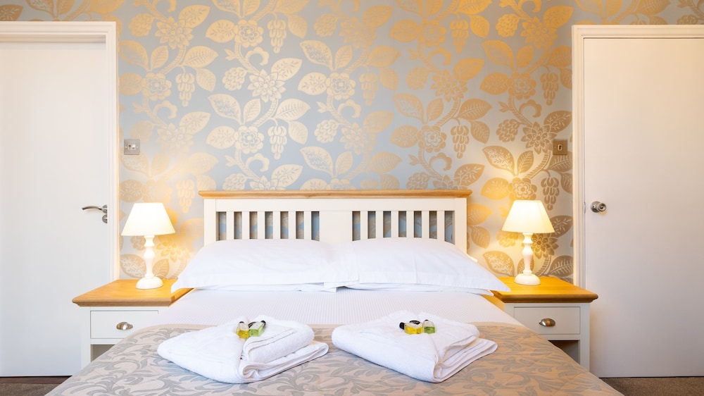 Superior Double Room, City View photo 3