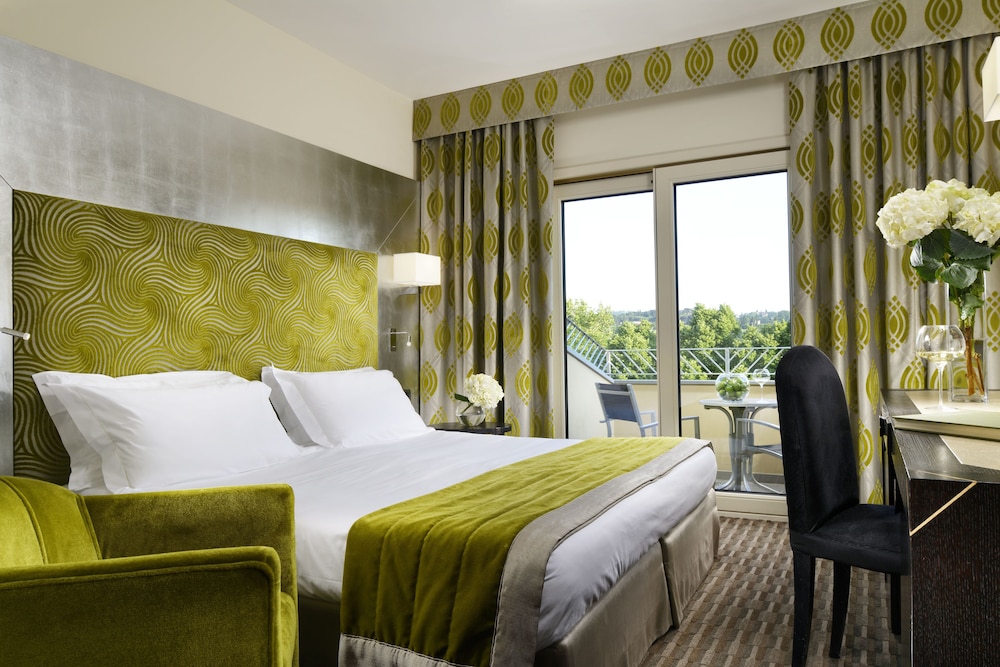 Deluxe Double Room, City View