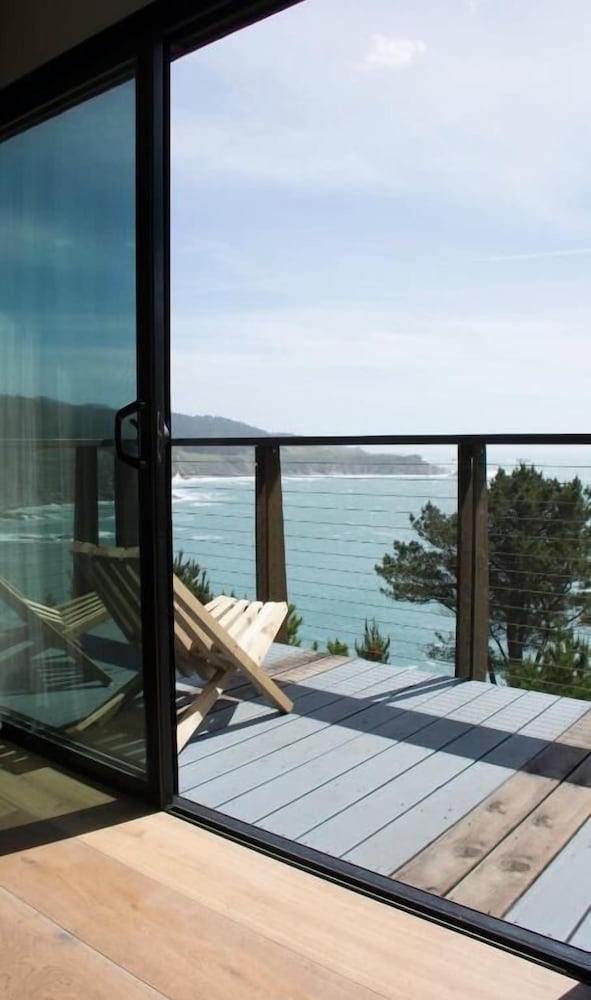 Room (Ocean Cove) - Photo 5