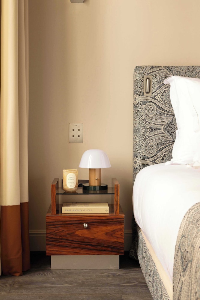 Executive Suite photo 2