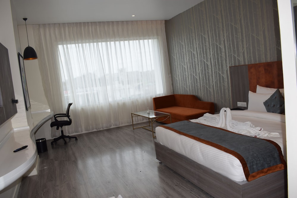 Executive Room - Photo 4