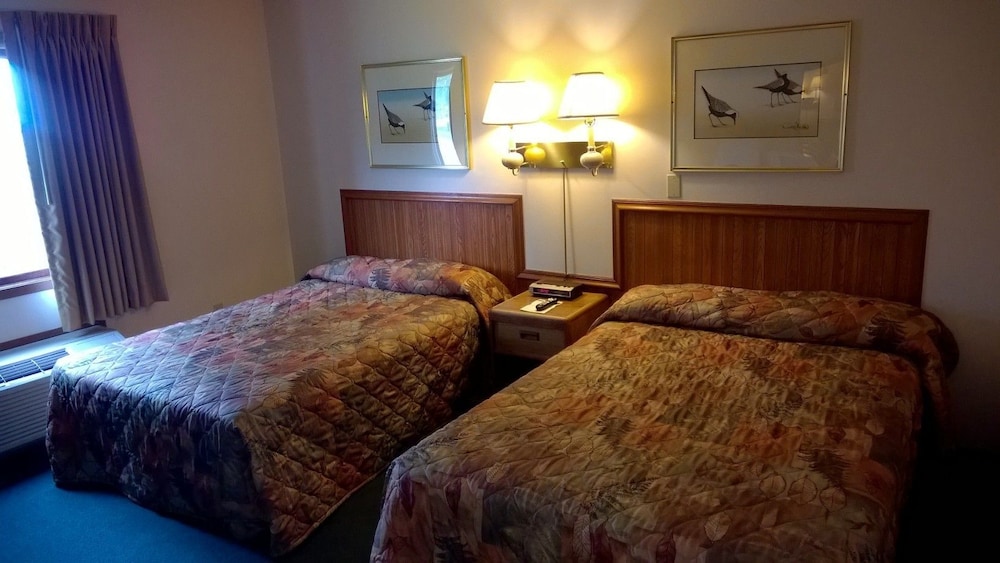 Economy Room, 2 Double Beds photo 1