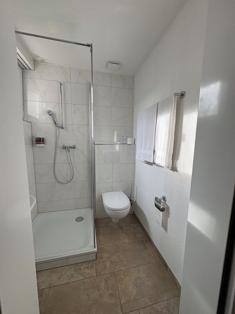 Deluxe Triple Room photo 3