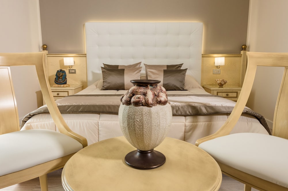 Double Room, Partial Sea View (Charme) photo 2