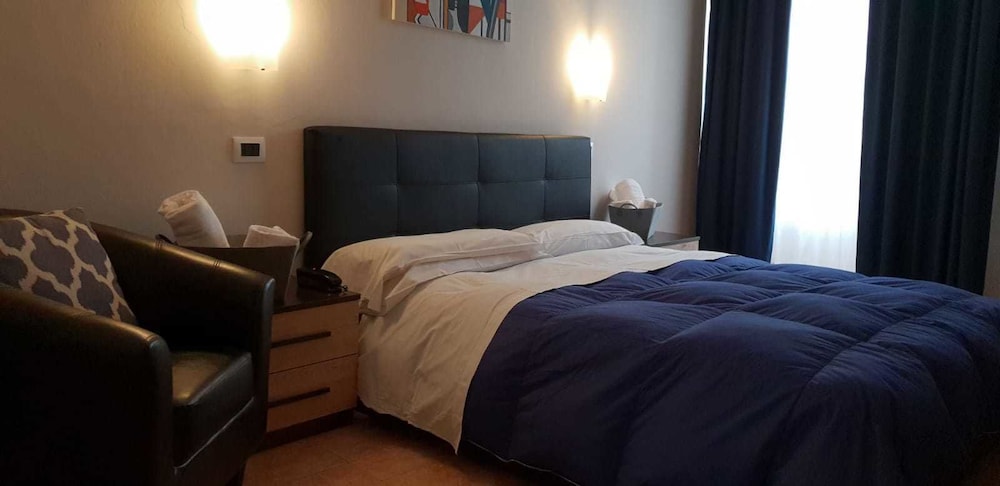Basic Room, City View photo 2