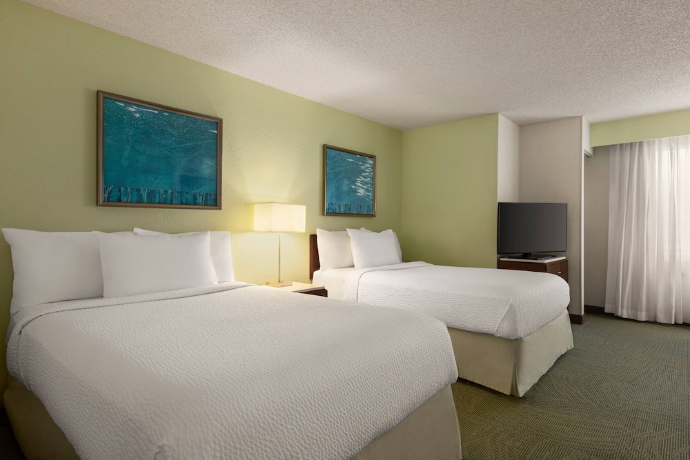 Suite, 2 Double Beds - Photo 4