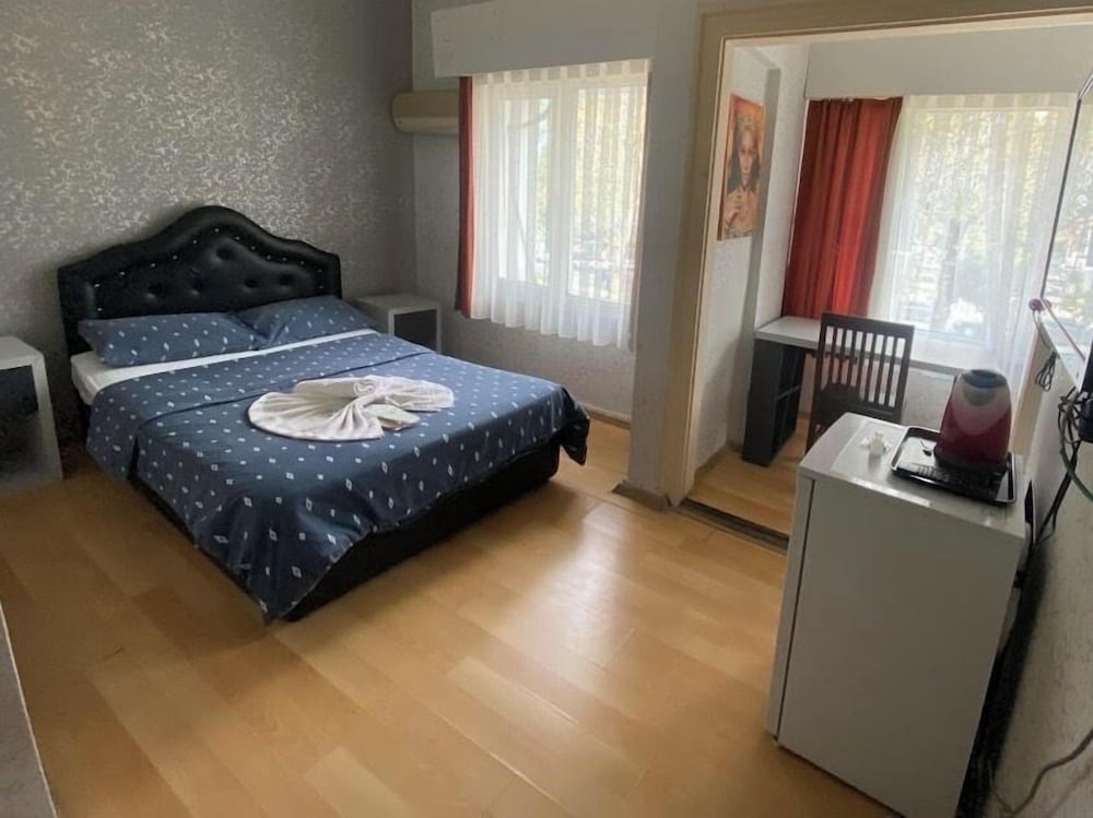Standard Double Room Single Use, City View