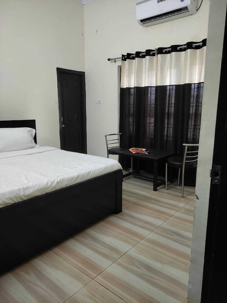 Standard Room, Balcony, Garden View