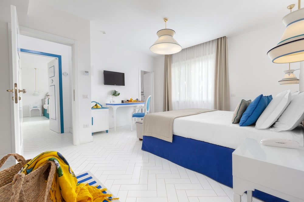Design Double Room, Annex Building - Photo 3