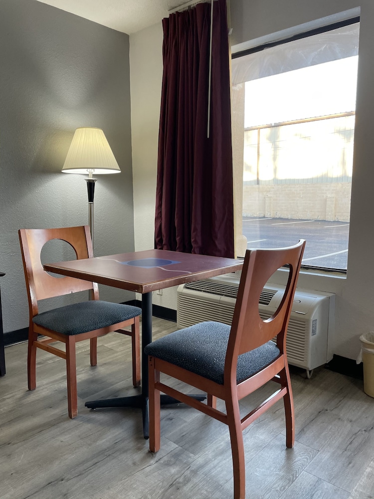 Capital inn, Bild 19