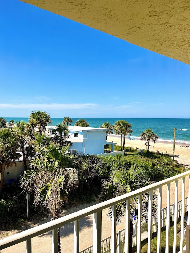 Studio, Ocean View (Waters Edge) photo 3