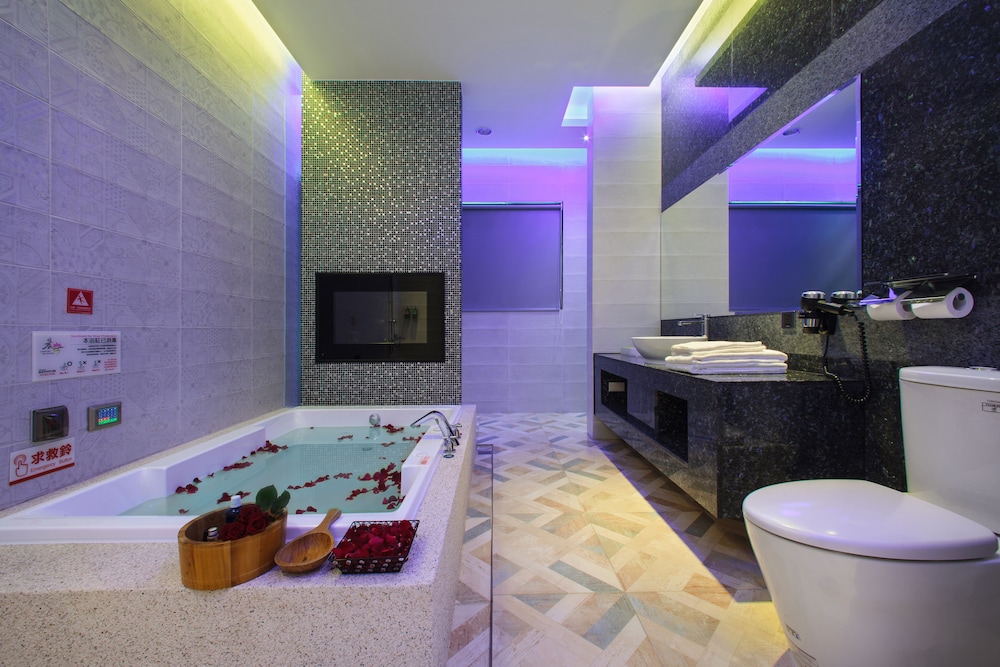 Design Suite photo 2