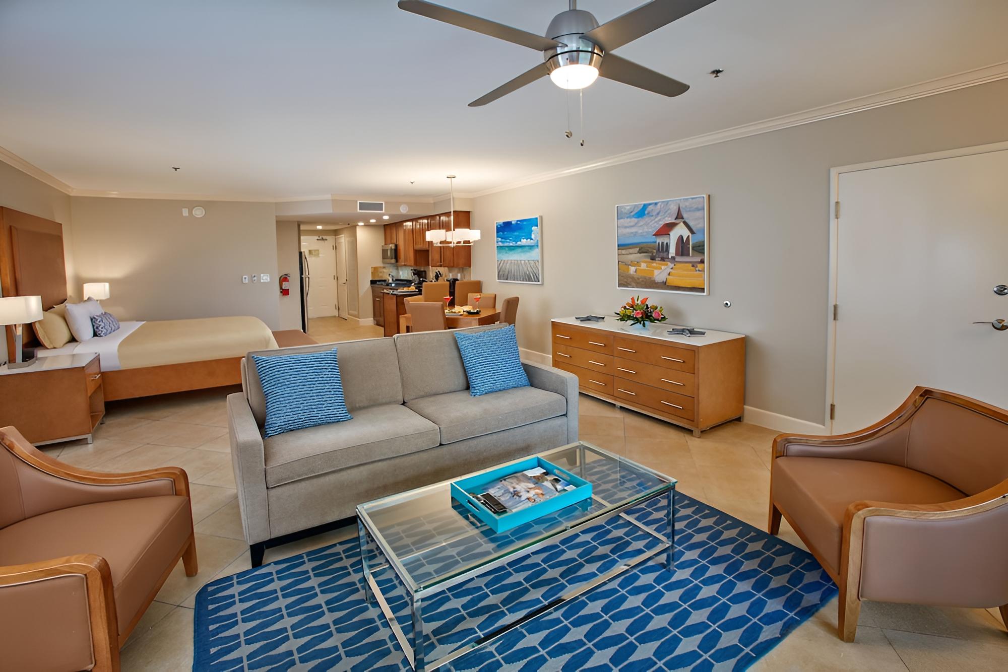 Studio Suite, Kitchen, Golf View photo 2