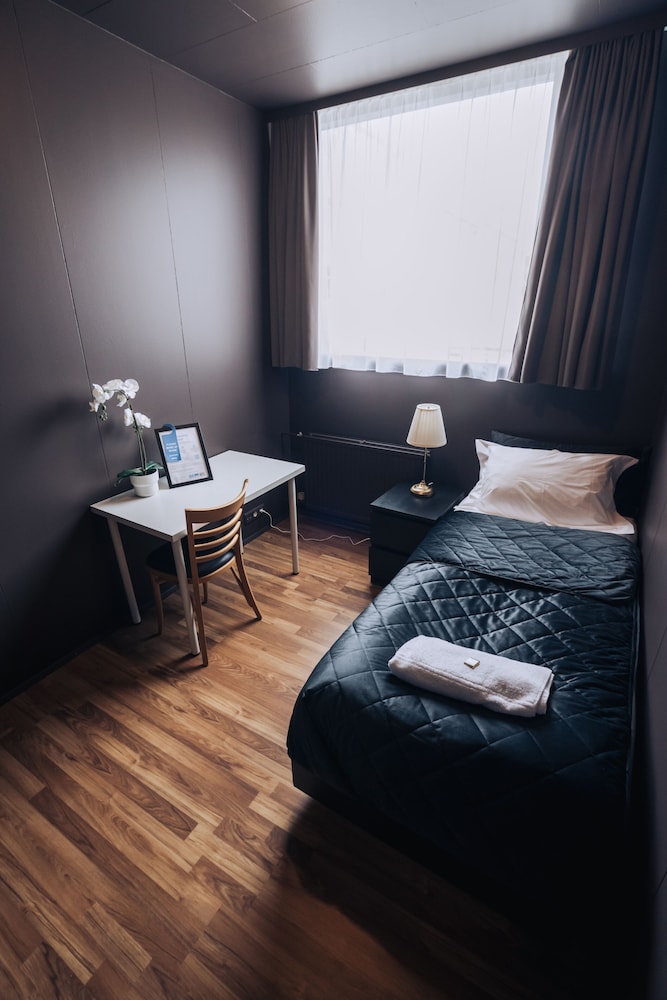 Basic Single Room photo 1
