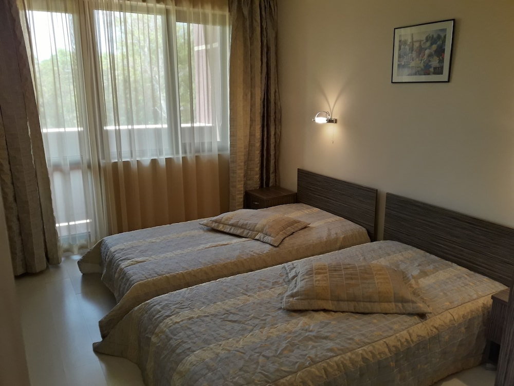 Standard Double Room, Balcony photo 2