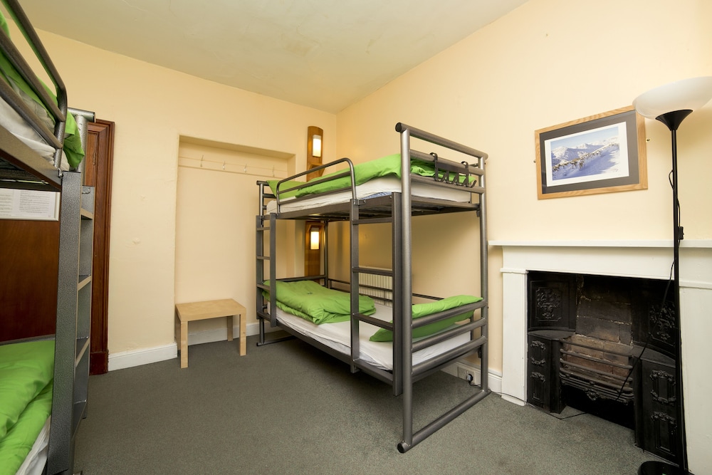 Room (6 Bed Private) photo 2