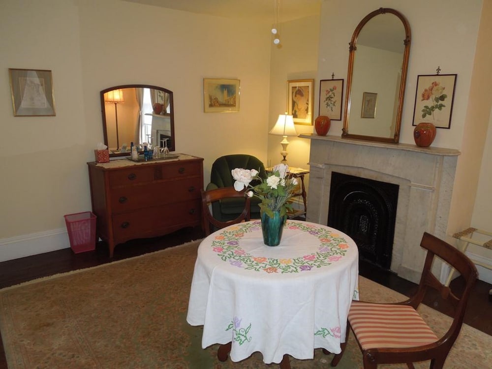 Room (2nd Floor East Room With Shared Bath) photo 1