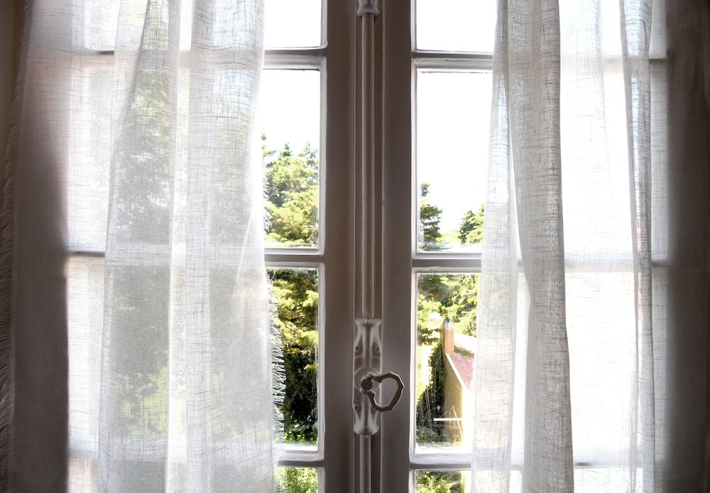 Classic Room, Ensuite photo 3