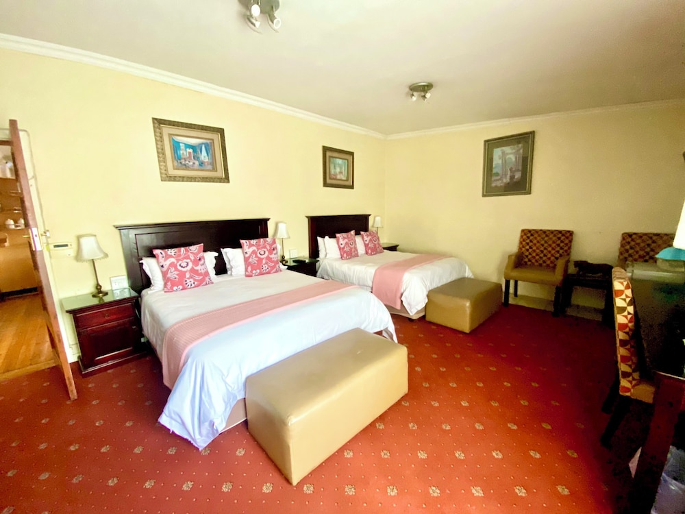 Family Double or Twin Room photo 1