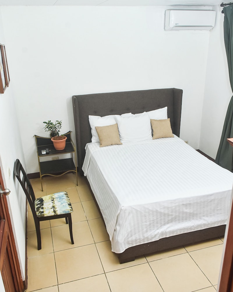Standard Room photo 1