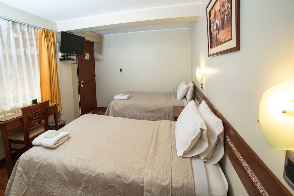 Double Room - Photo 2
