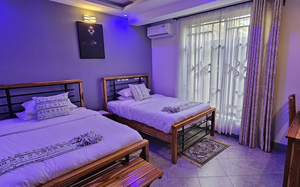Comfort Twin Room