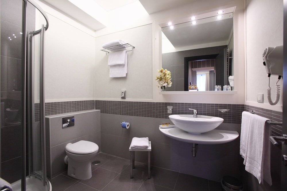 Classic Double Room - Photo 4