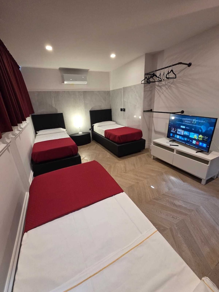 Family Suite - Photo 2