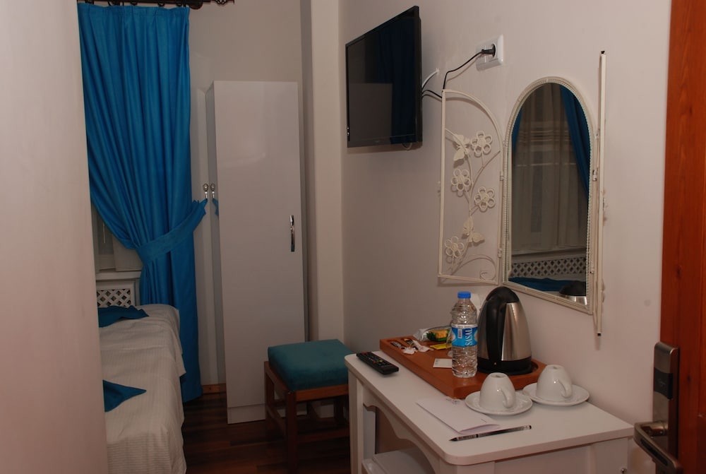 Economy Room photo 2