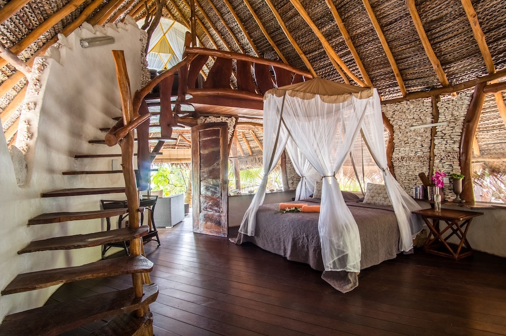 All Inclusive Private Bungalow 'Kaveka' with Ensuite photo 3